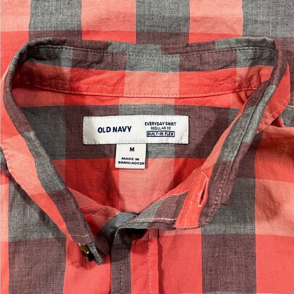 Men's Pink and Grey Plaid Button Down, Old Navy - Picture 4 of 4